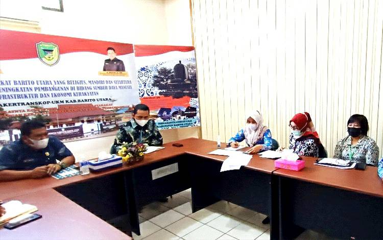 Pandemi Covid Berdampak terhadap Penjualan Kerajinan Rotan