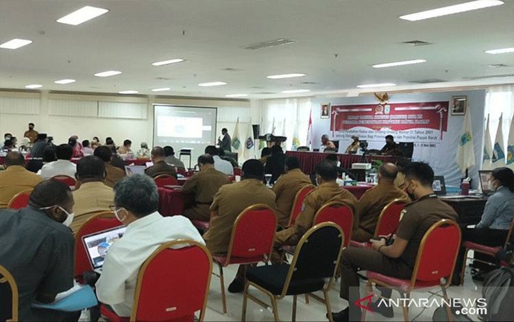 DPR Rapat Revisi UU Otsus di Papua Barat