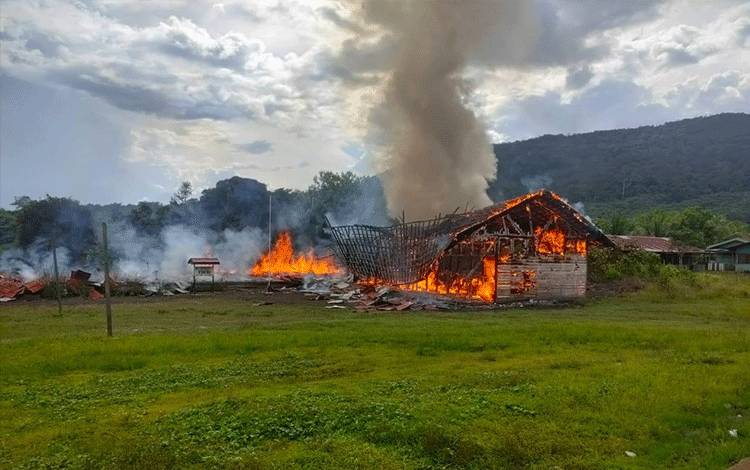Sekolah SD di Murung Raya Terbakar, ini Respon Bupati