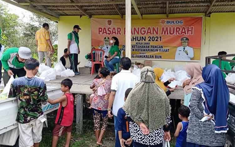 Antisipasi Lonjakan Harga Jelang Lebaran, DKP Gelar Pasar Pangan Murah di Pelosok Desa