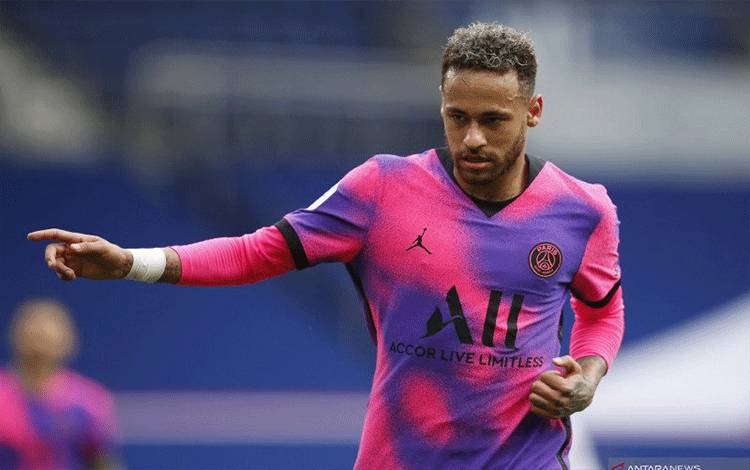 PSG Akan Perpanjang Kontrak Neymar Hingga 2026
