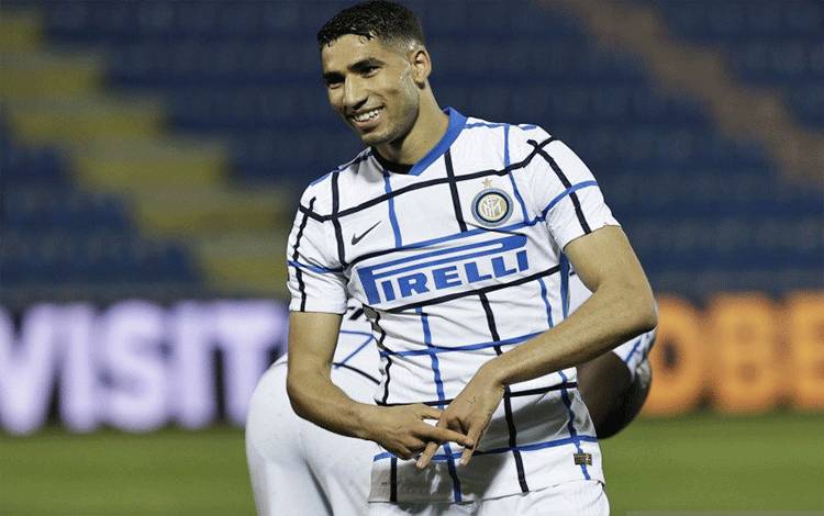 Bayern Muenchen Bantah Rumor Akan Datangkan Achraf Hakimi