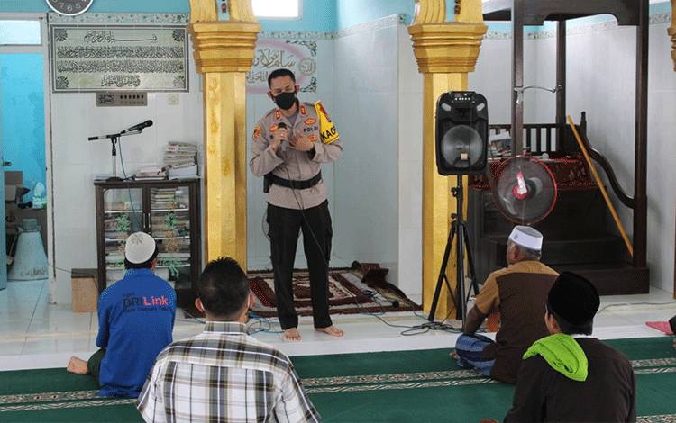 Kapolres Seruyan Gelar Sambang Warga