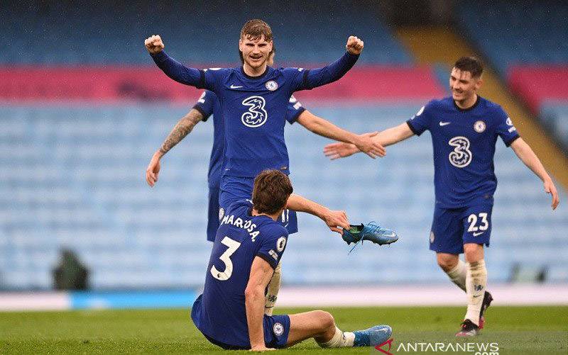 Chelsea Tunda Pesta Juara Manchester City