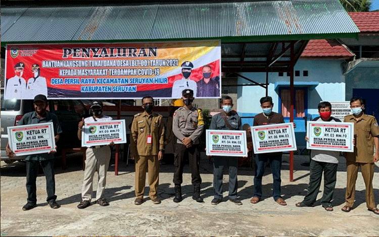 Desa Persil Raya Kembali Salurkan BLT-DD