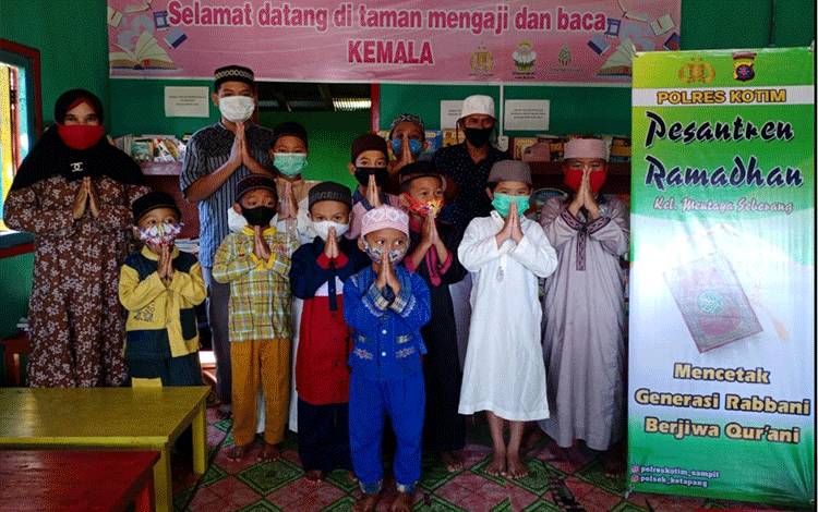 Anak di Kelurahan Mentaya Seberang Ditanamkan Ajaran Al Quran Sejak Dini