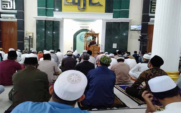 Meski Masih Pandemi, Masjid di Katingan Laksanakan Salat Idul Fitri