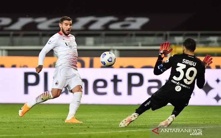 Stefano Pioli Puji Theo Hernandez Setinggi Langit