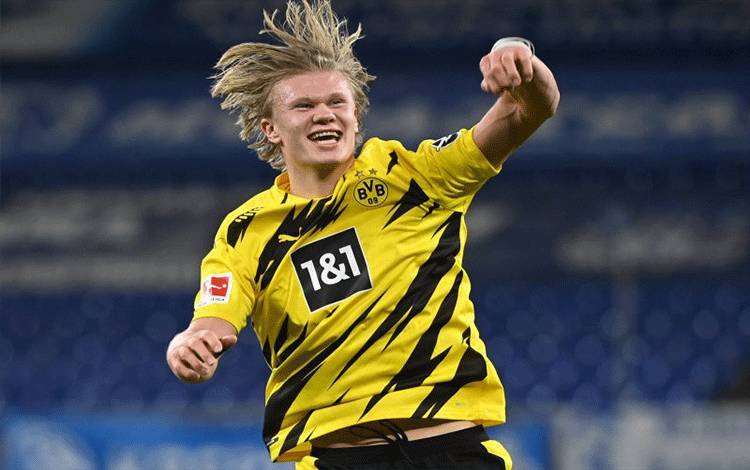 Oliver Kahn Sebut Bayern Muenchen tak Sanggup Tebus Harga Haaland