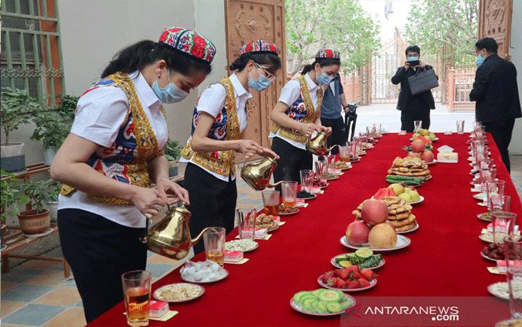 Kebijakan China di Xinjiang Tekan Angka Kelahiran Etnis Uighur