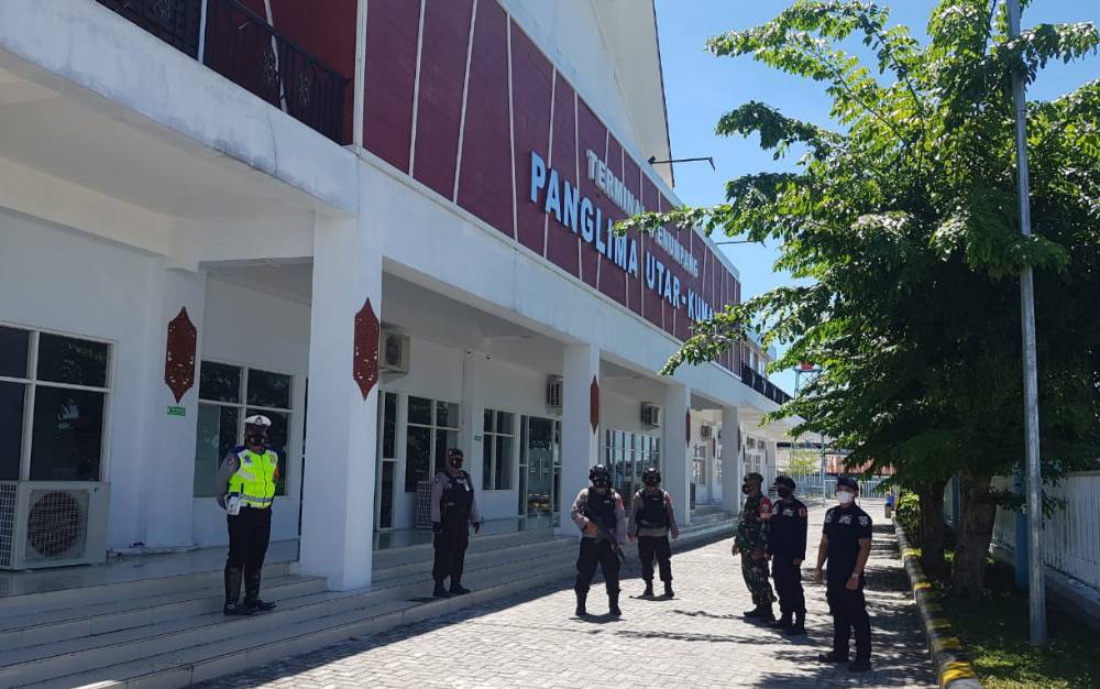 Aparat Gabungan Sisir Pelabuhan Kumai untuk Cegah Kriminalitas