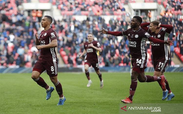 Leicester Juara Piala FA