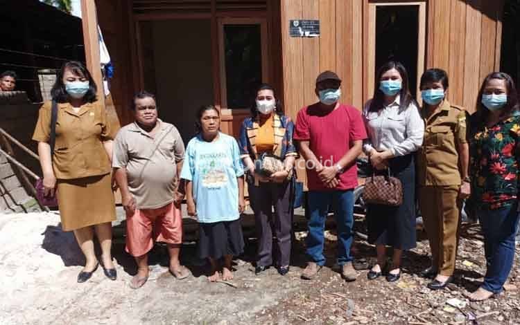 Srikandi DPRD Gunung Mas Apresiasi Program BSPS dari Kementerian PUPR