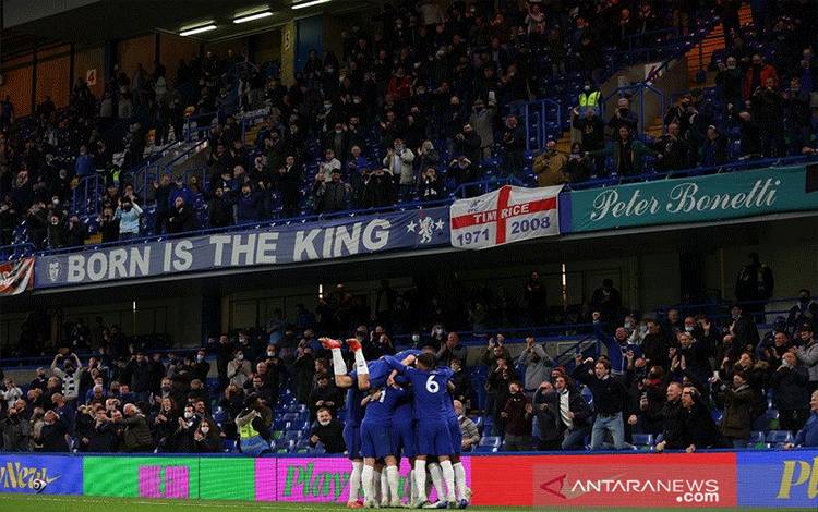 Chelsea Revans atas Leicester Demi Ambilalih Posisi Ketiga