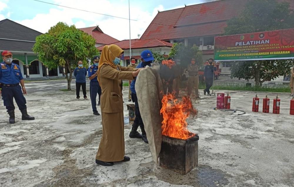 BPSDM Kalteng Adakan Pelatihan Pencegahan dan Penanggulangan Kebakaran