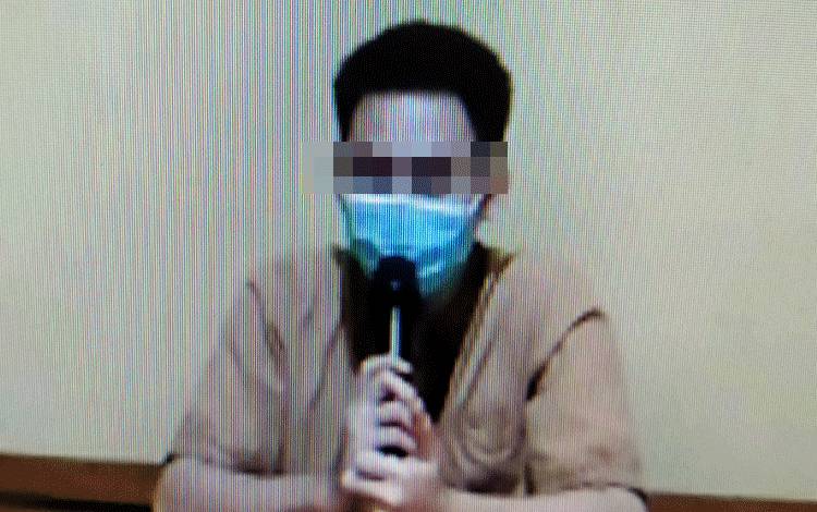 Ahmad Kalpianur alias Alfi terdakwa kasus sabu.