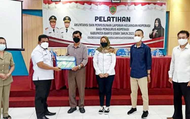 30 Pengurus Koperasi Dilatih Akuntansi di Barito Utara