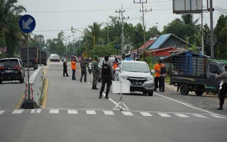Akademisi: Jangan Kendorkan Tracing dan Surveilan