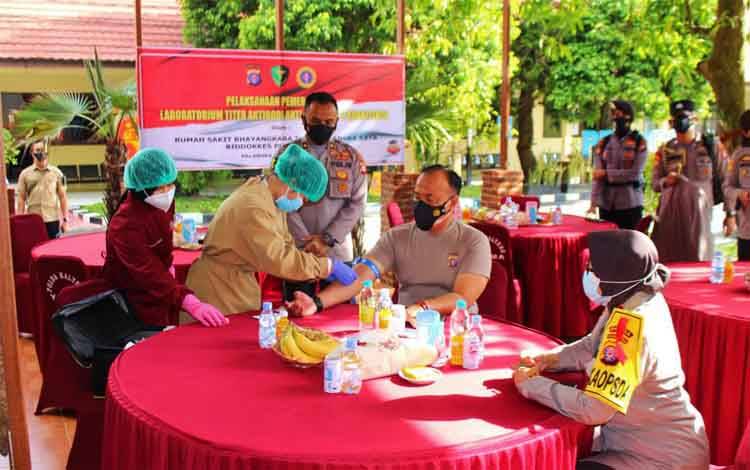 Rumah Sakit Bhayangkara Gelar Pemeriksaan Antibodi Covid-19