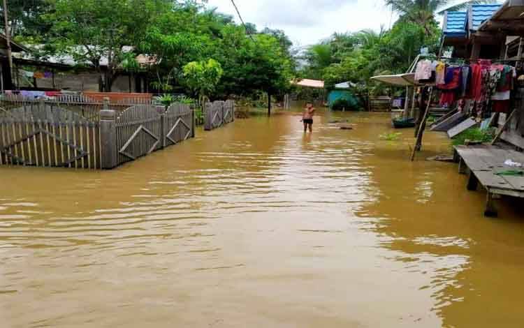 Ketinggian Banjir di Barito Utara Capai 1 Meter