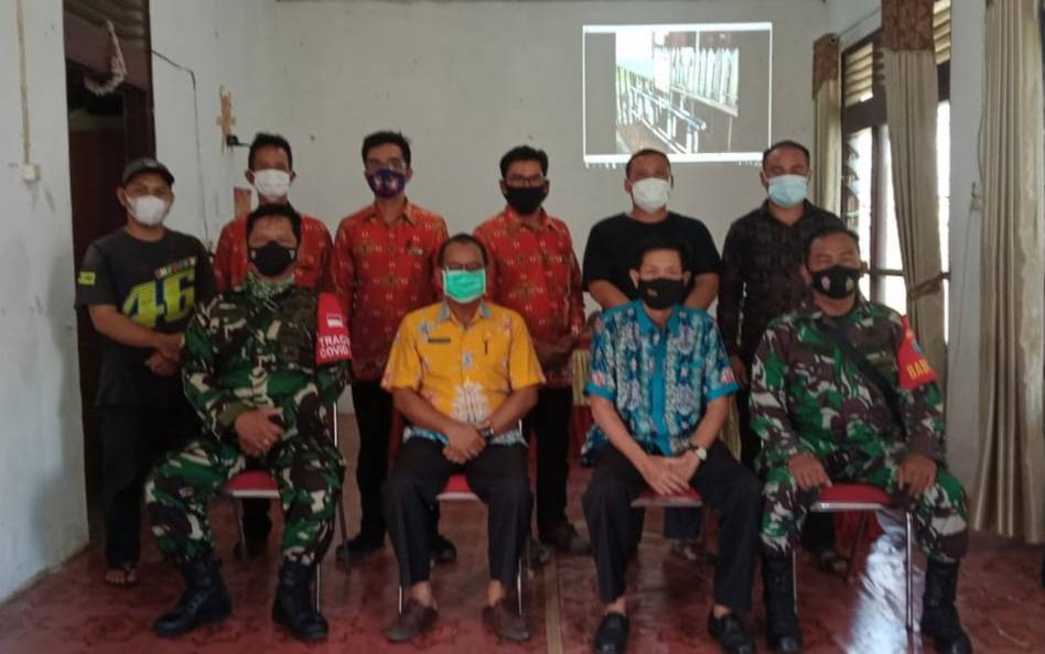 Babinsa Koramil 1016-07/Tewah Ikuti Sosialisasi Sarana Sanitasi Kelurahan