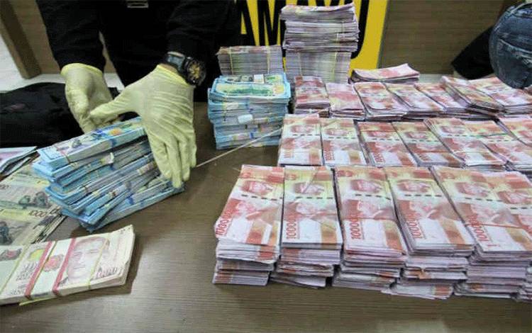 Satu Miliar Uang Palsu Dijual Rp5 Juta