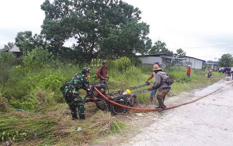 Pengaspalan di Jalan Lamtorogung Palangka Raya