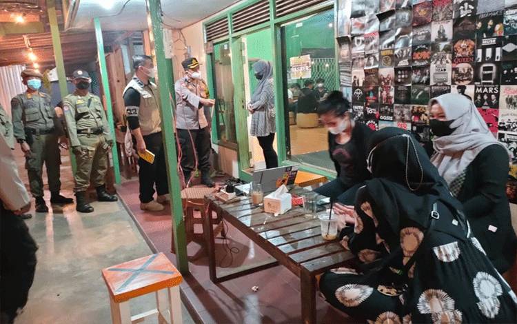 Polres Kotim Gelar Operasi Yustisi Gabungan Sasaran Cafe