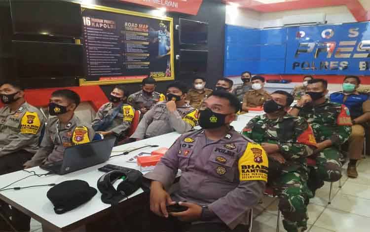 Babinsa Koramil Teweh Tengah Hadiri Pelatihan PPKM Berskala Mikro
