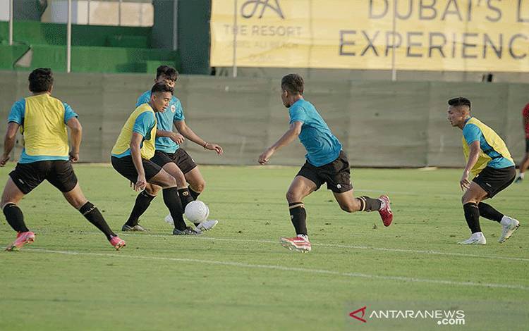 PSSI: Koko Ari Alami Cedera Lutut di Dubai