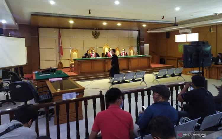 Bahar Smith Dituntut 5 Bulan Penjara karena Aniaya Sopir Taksi