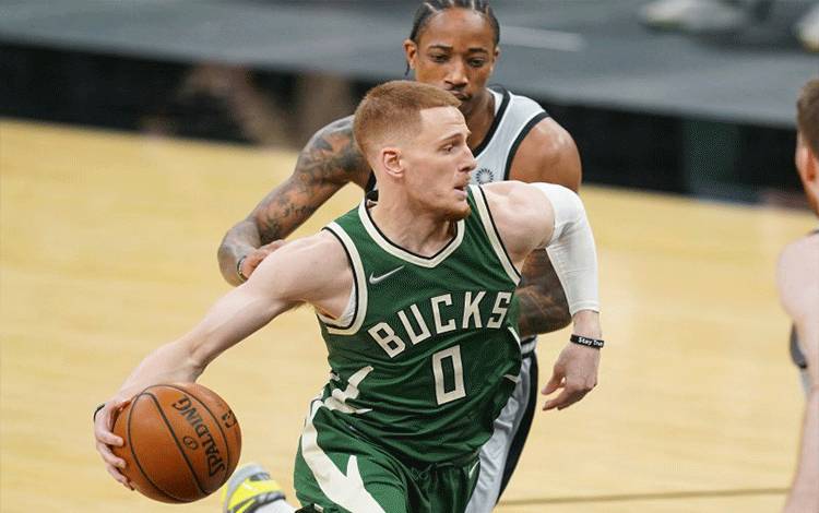 DiVincenzo Tak Bisa Lanjut Bela Bucks karena Cedera
