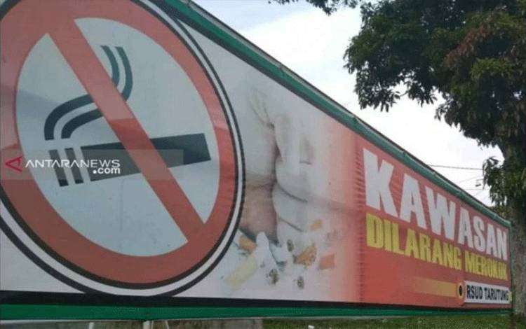 Perokok Berisiko Menderita Penyakit COVID-19 Lebih Parah
