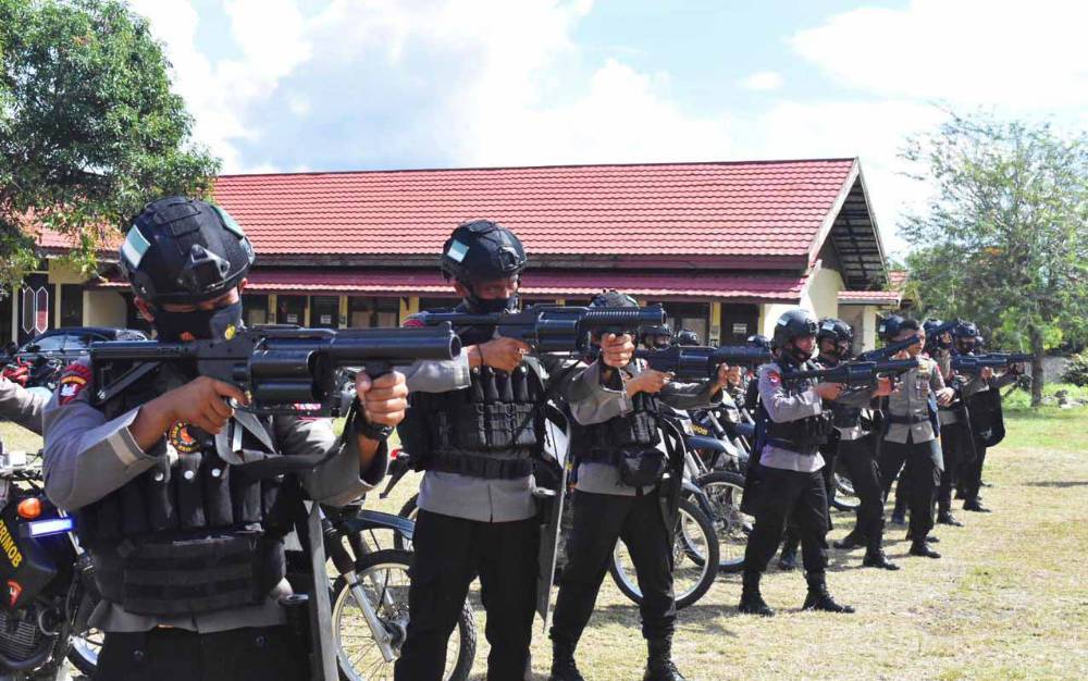 Brimob Polda Kalteng Latihan Kemampuan Anti Anarki