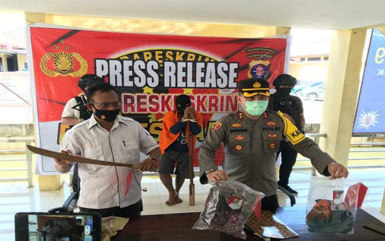 Menantu Bunuh Mertua, Pelaku Terancam Pidana Seumur Hidup