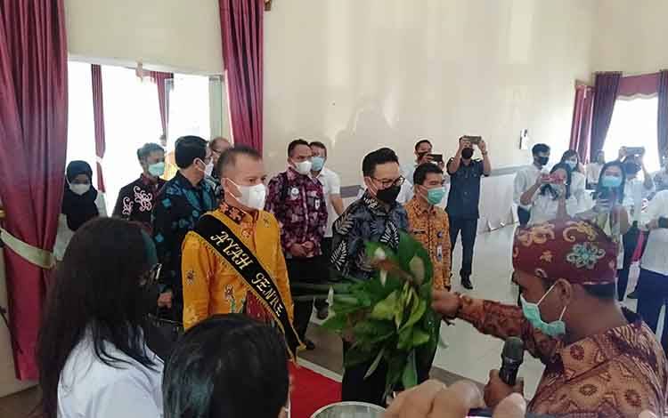 Kepala BKKBN RI Safari Genre di Katingan