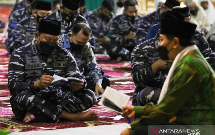 Kasal Pimpin Peringatan 40 Hari Gugurnya Awak KRI Nanggala-402