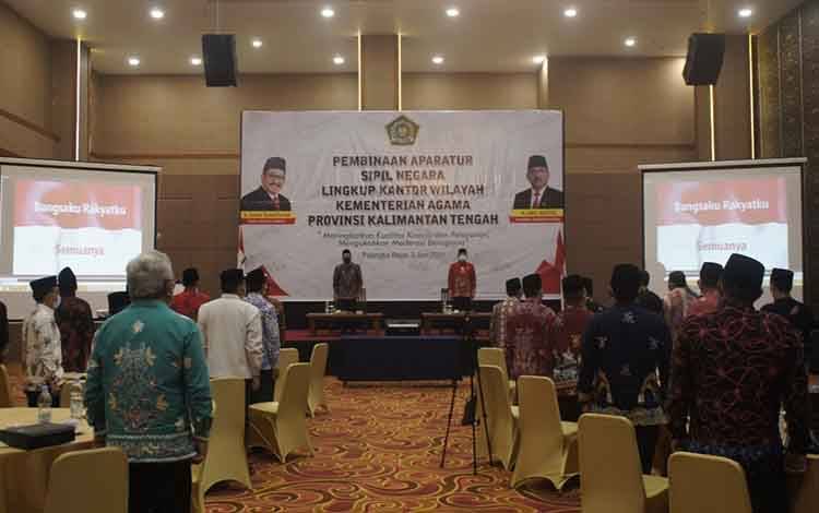 Kanwil Kemenag Kalteng Lakukan Pembinaan Pegawai