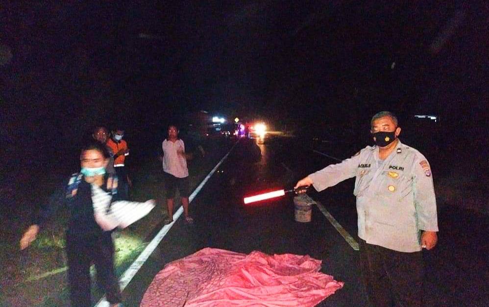 Pria 35 Tahun Ditemukan Tewas, Diduga Korban Tabrak Lari