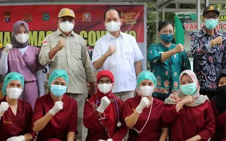 Pemprov Apresiasi Pelaksanaan Vaksinasi di Kapuas