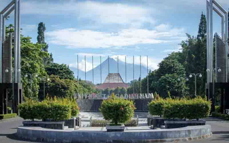 UGM Pertahankan Posisi Kampus Terbaik di Indonesia