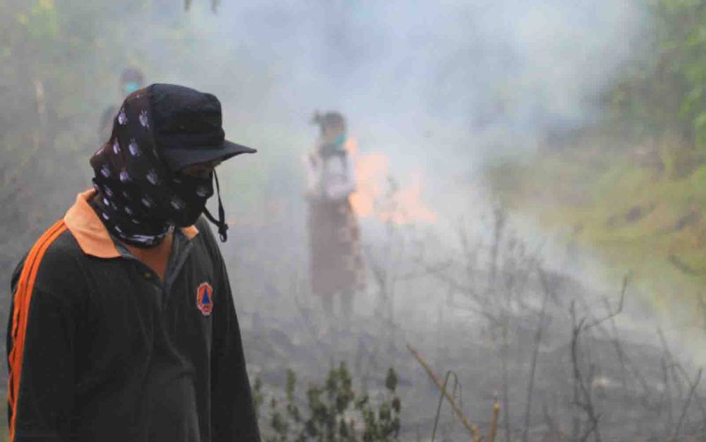 Modifikasi Cuaca Dinilai Terlalu Mahal