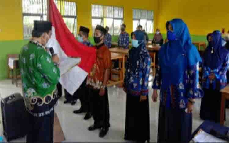 Pengurus MGMP PAI SMP Dilantik, Ini Pesan Kepala Disdik Kapuas