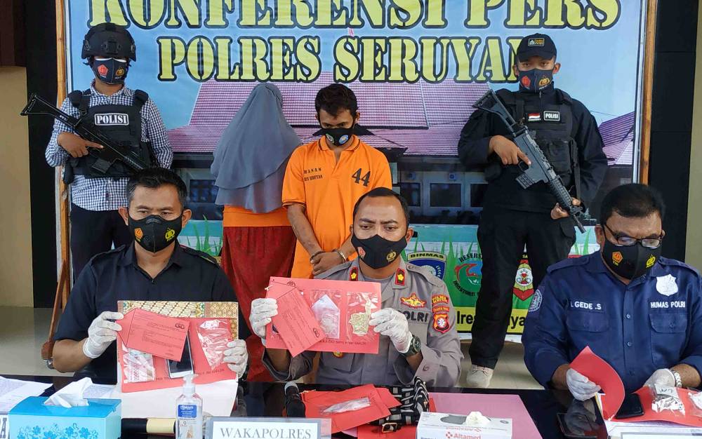 Polres Seruyan Tangkap Penambang Emas Edarkan Sabu