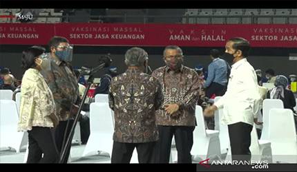 Presiden Harapkan Herd Immunity Sektor Jasa Keuangan Tercapai Agustus