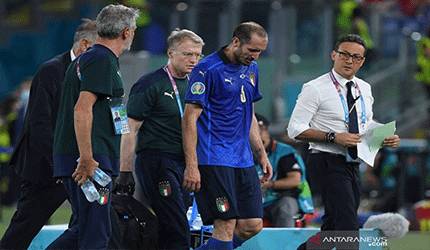 Chiellini Alami Cedera Paha Saat Ladeni Swiss