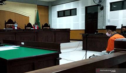 Mantan Sekretaris TPK Desa Kuripan Didakwa Korupsi Rp577 Juta