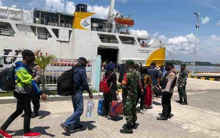 Perketat Orang Masuk Kobar, Petugas di Pelabuhan Bakal Ditambah