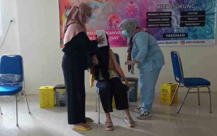 Yakin Dengan Keamananan Vaksin Covid-19, Tapi Ada Yang Takut Dengan Jarum Suntik