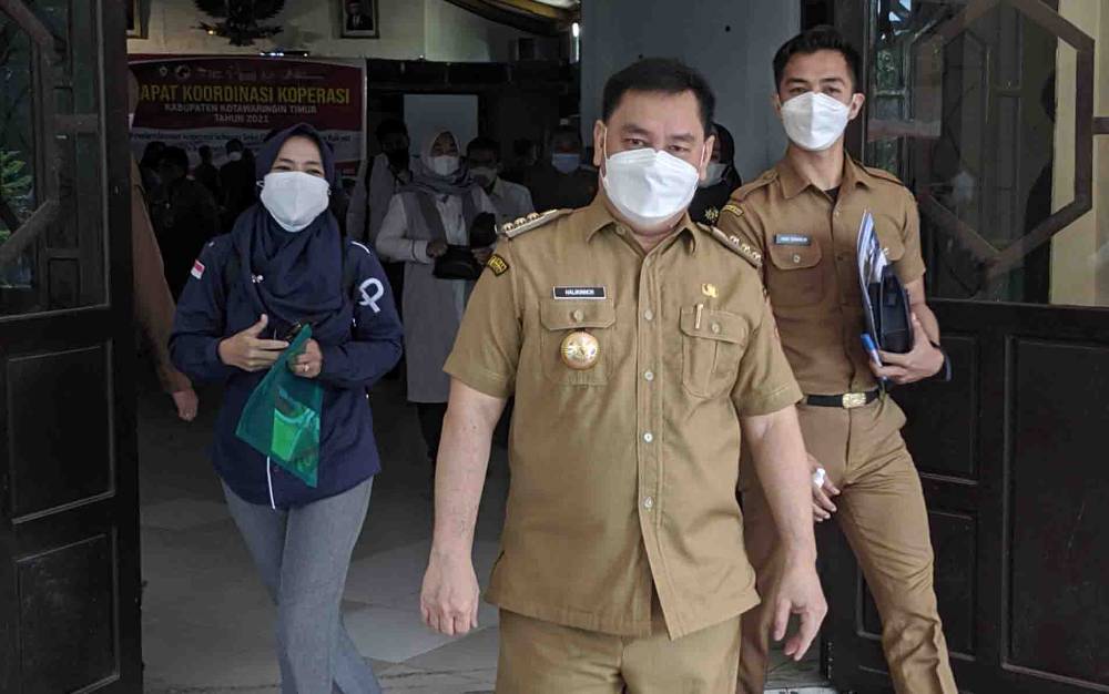 Bupati Kotim Minta Masyarakat Bersabar dan Serahkan Kasus Miras Serta Penyerangan ke Polisi